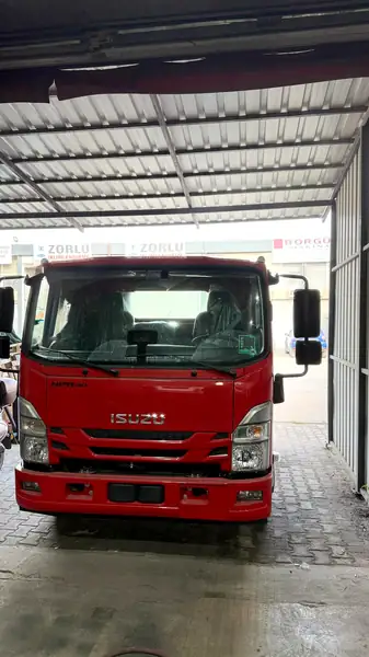 Isuzu · additional axle installation
